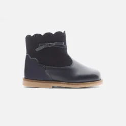 Baby girl leather boots