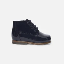 Baby girl patent leather booties