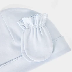 Baby hat and mittens set