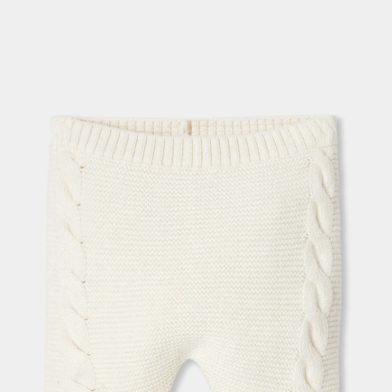 Baby set in cable knit
