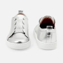 Girl comfort tennis shoes