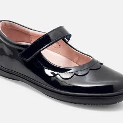 Girl Mary Janes