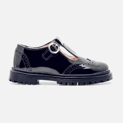 Girl patent leather t-strap shoes