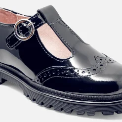 Girl patent leather t-strap shoes