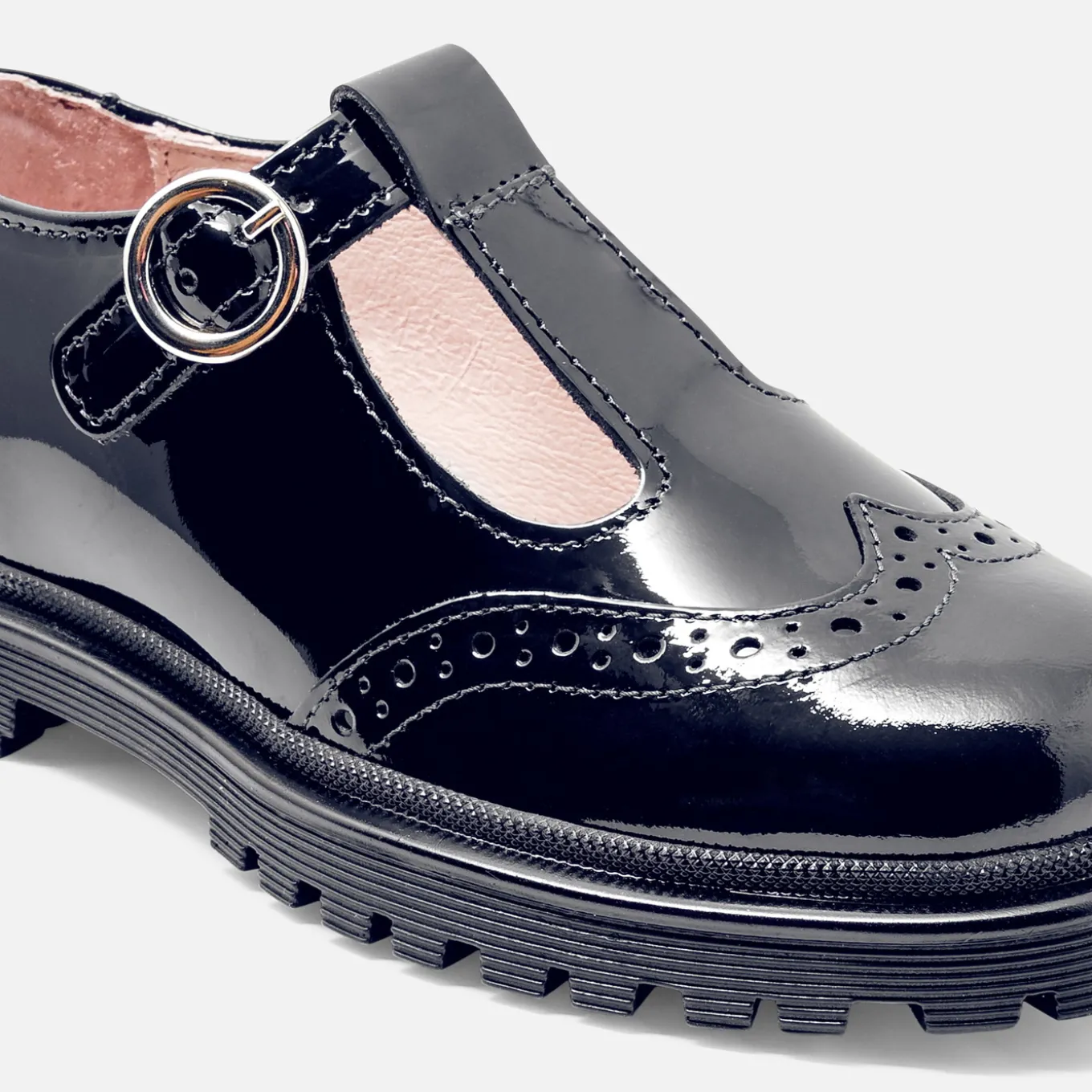 Girl patent leather t-strap shoes