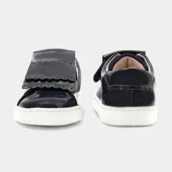 Girl tennis shoes with removable tongue